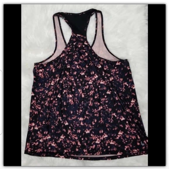 Lole Racer back tank size small - Picture 2 of 4
